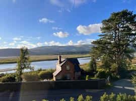 Stunning Dovey View - Ynyshir, hotel en Machynlleth