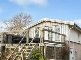 1 Bedroom Awesome Apartment In Grevinge