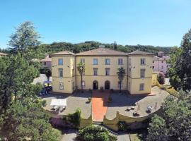 San Martino Country Resort, spa hotel in Riparbella