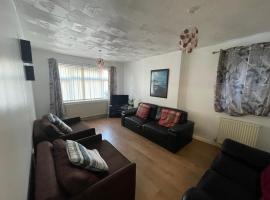 Crompton Haven, Liverpool Accessible Home, apartment in Liverpool