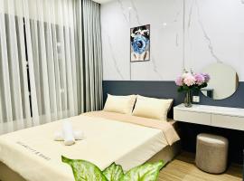Vinhomes Grand Park Quận 9-Luxury Apartment-Plus 2PN, hotel met zwembaden in Long Bình