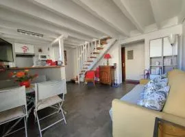 St Jean de Luz, APPT Dupplex2 pers à 100 mètre de la plage
