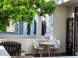 Apartment in central Stellenbosch, khách sạn biển ở Stellenbosch