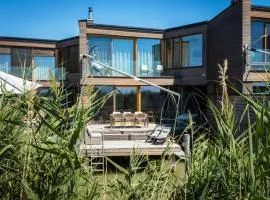 Holiday Home Relax Lodge am See by Interhome