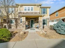 Quiet Comfort Townhome - Your Home away from Home