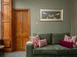 Watermouth Castle, Bassett Apartment