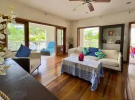 Stunning 1 Bedroom Hideaway Palm / Garden View