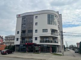 China Town Hotel: , Belgrad Nikola Tesla Havaalanı - BEG yakınında bir otel