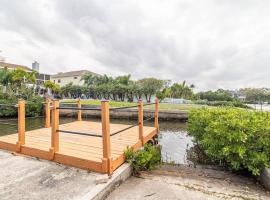 Palm Tree Oasis by the Gulf, hotel em New Port Richey