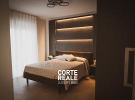 CORTE REALE Luxury B&B, bed & breakfast i San Salvo