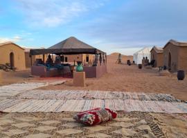 Desert Erg Chigaga camp, cheap hotel in El Gouera