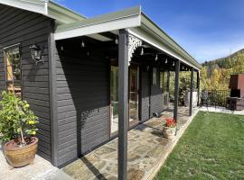 Pyke Cottage, Clyde, golf hotel in Clyde