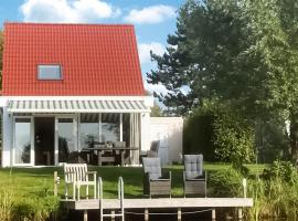 Amazing Home In Vlagtwedde With Indoor Swimming Pool, rumah liburan di Vlagtwedde