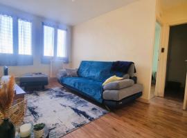 Appartement entier de 40 m2 proche gare Auterive, hotel in Auterive