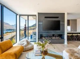 The Tiers- Hot Tub- AC- BBQ- Free Parking