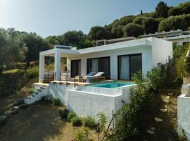 Villa Theresa, hotel with parking in Paleros