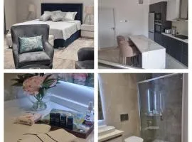 C & A Suites - Athos Suite