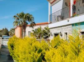 Luxury Flat w Balcony and Shared Pool in Alacati