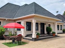 Cacecy Luxury Homes 2 -Bedroom, bed and breakfast a Bungoma