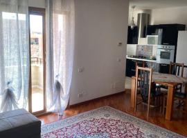 Appartamento ad Acilia, hotel di Acilia