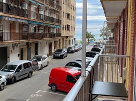 Apartamento VI-DA PLAYA, hotel with parking in Puerto de Sagunto