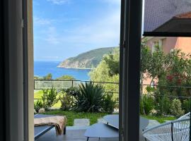 B&B Perla sul mare, Bed & Breakfast in Moneglia