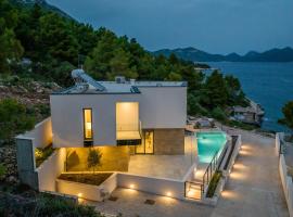 Villa Luce Pelješac, hotel i Potomje