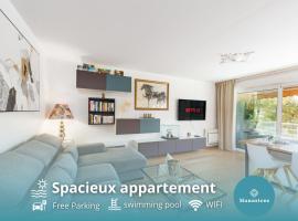 Spacieux appartement - Parking privé & Piscine, hotel u gradu 'Beausoleil'