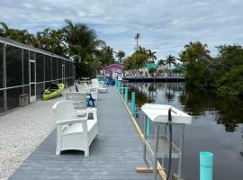 Angler's Inn, hotel near Coast Connection Family Boating Center, Matlacha