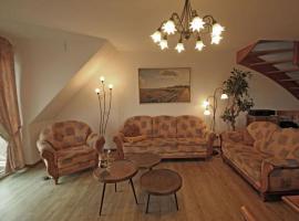 Lake View Modern Retreat, ξενοδοχείο σε Kirchdorf