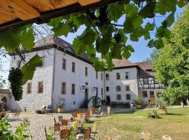 Apartment with private pool, garden, hotel in Oppurg
