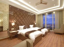 Grand Him Queen AC Centralized，達蘭薩拉Kangra Airport - DHM附近的飯店