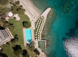 Kalamaki Beach Resort: Isthmia şehrinde bir otel