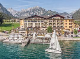 Hotel Post am See, hotel in Pertisau