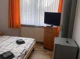 Pension Feist Zimmer 2, rum i privatbostad i Dagebüll