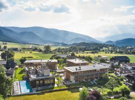 Falkensteiner Hotel Kronplatz - The Leading Hotels of the World, hotel em Brunico