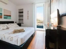 Trilocale sulla Spiaggia - Parcheggio Privato