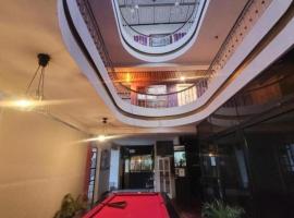 Puruha Inn, отель типа «постель и завтрак» в городе Риобамба
