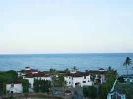 MOA Beach View Homestay Ensuite rooms in nyali