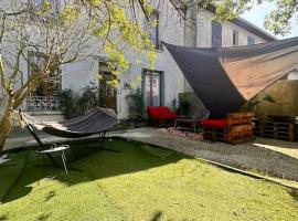 The house of little Paris, biệt thự ở Montreuil