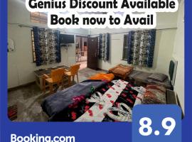 GARG COMPLEX GUESTHOUSE, habitación en casa particular en Bharatpur