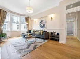 Spectacular 3 Bed in Berkeley Sq Mayfair