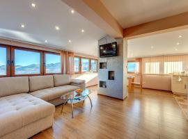 Apartment Yana- The Amazing View, Hotel in Smoljan