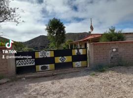 TINKUNAKAMA, stuga i Humahuaca