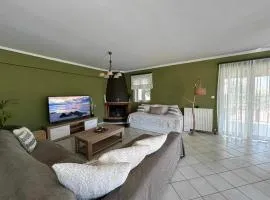 Lithos House