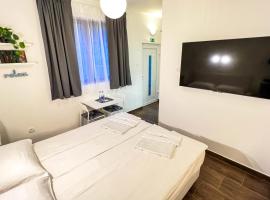 Rooms Koblar โรงแรมในปอร์โตรอซ