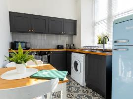 ST MARYS APARTMENT - Modern Apartment in Charming Market Town in the Peak District, hótel í Penistone