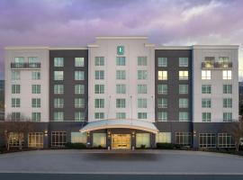 Embassy Suites by Hilton Dulles North Loudoun, hôtel à Ashburn