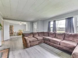 Cozy Charlotte Home with Fire Pit about 6 Mi to Uptown!