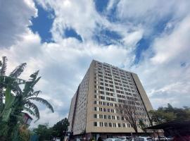 Emerald Apartel, Ferienwohnung mit Hotelservice in Bandung